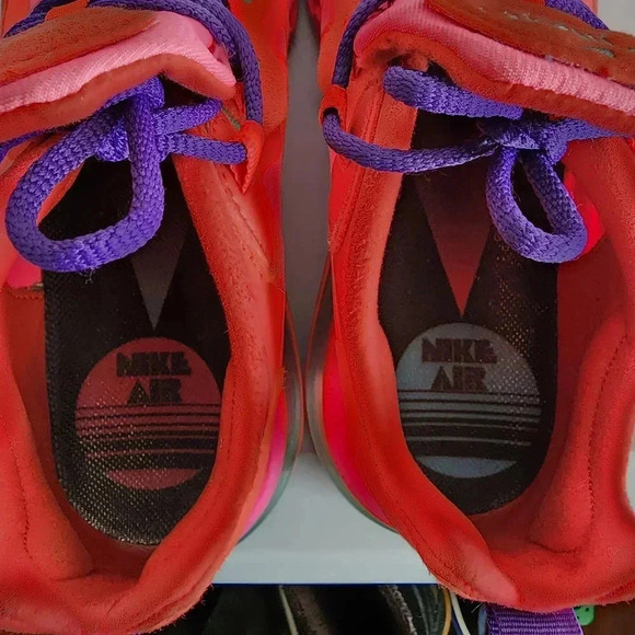 NIKE AIR MAX 270 REACT TRAINERS - MYSTIC RED AT6174-600 - WOMEN US SIZE 7 - Picture 8 of 8